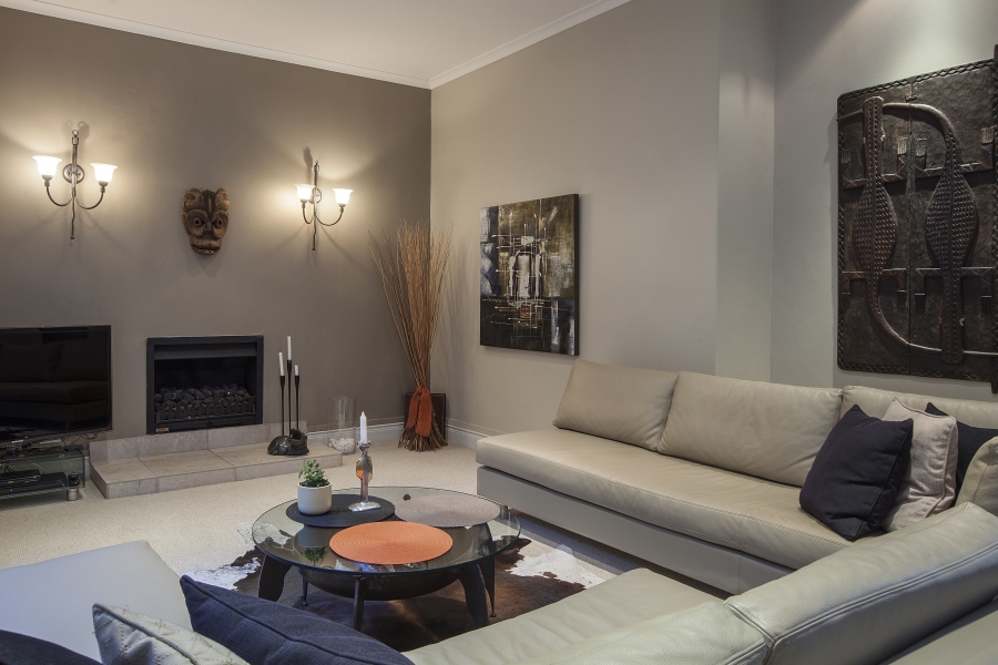 4 Bedroom Property for Sale in Kronenzicht Western Cape